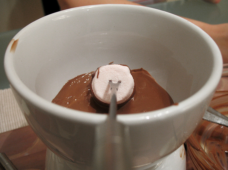 chocolate fondu