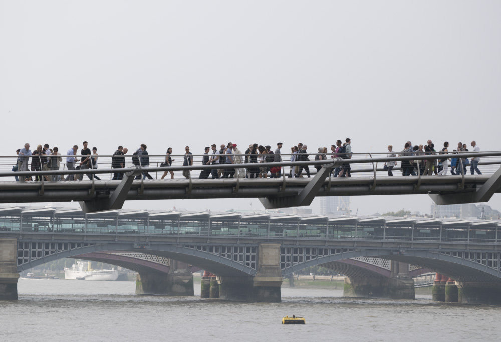 cross over the river